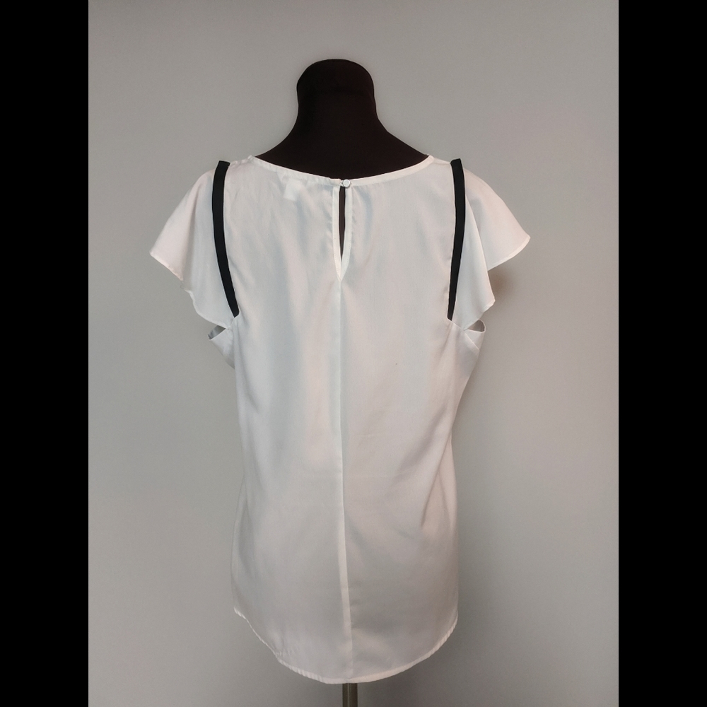 Calvin Klein blouse - Picture 3 of 5